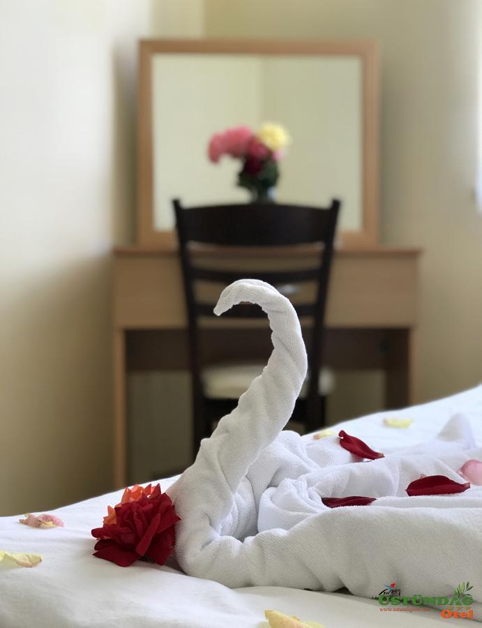 Ustundag Otel Keciborlu Esterno foto
