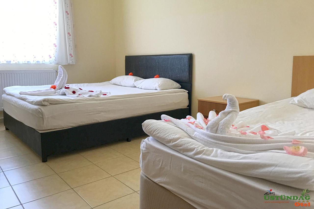 Ustundag Otel Keciborlu Esterno foto